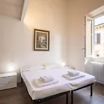Indipendenza House